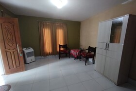 Spot On 93739 Insanta Hotel