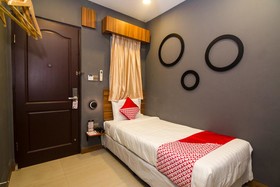 Avava Inn by OYO Rooms