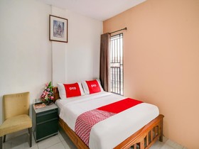 Botania Homestay & Cafe By OYO