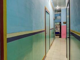 Homestay Semarang Baru Syariah by OYO