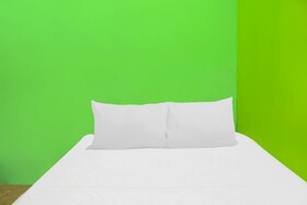 Spot On 92170 Penginapan Pak Dhe