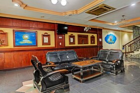 City View Hotel by OYO