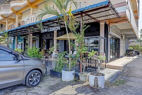 Collection O 91499 John Lebron House