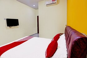 Hasan House Syariah by OYO