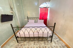 Hotel California 2 by OYO