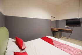 Penginapan Pelangi by OYO