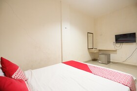 Penginapan Pelangi by OYO