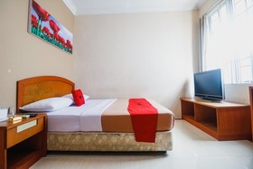 RedDoorz Near Nagoya Hill Batam 2