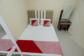 X2 Homestay By OYO