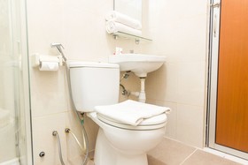 Zeke Hotel by OYO Rooms