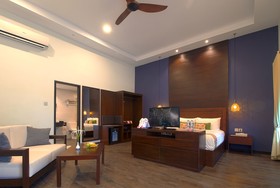 Mayang Sari Beach Resort