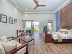 Mayang Sari Beach Resort