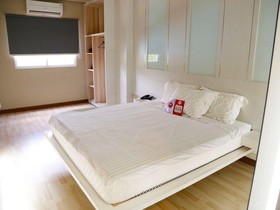 The L Hotel Entertainment