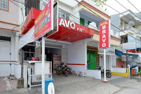 Hotel Bravo by RedDoorz
