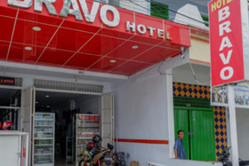 Hotel Bravo by RedDoorz