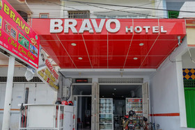 Hotel Bravo by RedDoorz