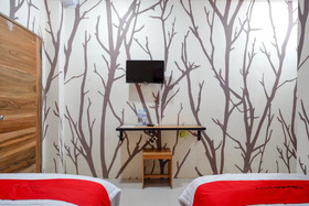 Omar Hotel by Reddoorz