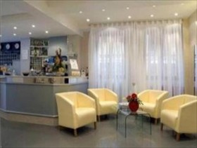 Paradise Hotel