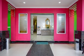 Atomy Hotel by RedDoorz