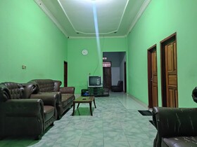 Penginapan Syariah Al Syifa by OYO