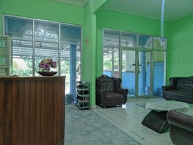 Penginapan Syariah Al Syifa by OYO