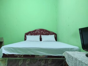 Penginapan Syariah Al Syifa by OYO
