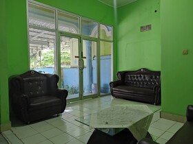 Penginapan Syariah Al Syifa by OYO