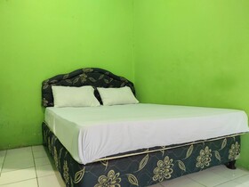 Penginapan Syariah Al Syifa by OYO