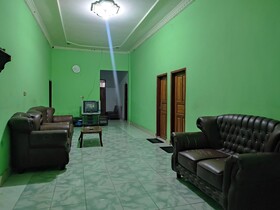Penginapan Syariah Al Syifa by OYO