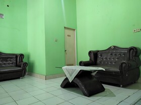 Penginapan Syariah Al Syifa by OYO