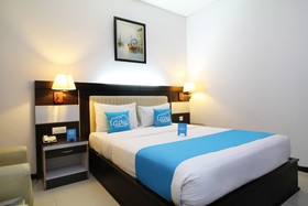 Zahra Syariah Hotel by Airy Rooms