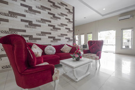 Astra Novilia Hotel