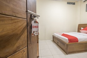 Makassar Guest House By OYO Rooms