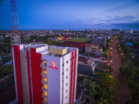 Monoloog Hotel Makassar