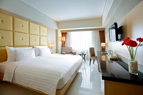 Santika Makassar