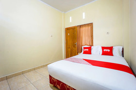 A2b Residence by OYO Rooms