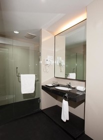 Best Western The Lagoon Hotel