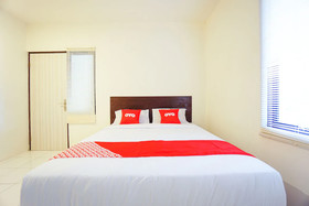 Cozy Home by OYO Rooms