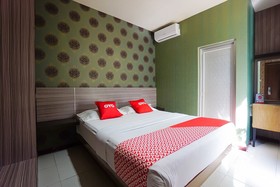 Hotel D'komo by OYO Rooms
