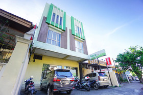 Hotel D'komo by OYO Rooms