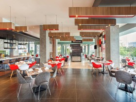 Hotel ibis Manado City Center Boulevard