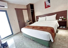 Lun Hotel Manado