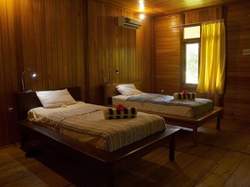Mapia Resort
