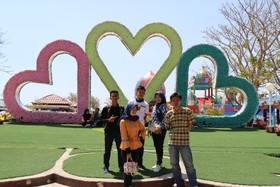 Resort Wisata Pantai Topejawa