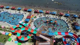 Resort Wisata Pantai Topejawa