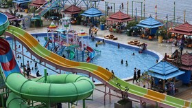 Resort Wisata Pantai Topejawa