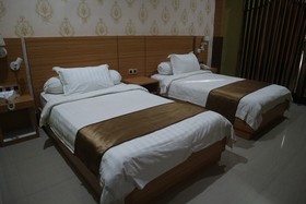 Resort Wisata Pantai Topejawa
