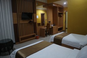 Resort Wisata Pantai Topejawa