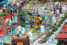 Resort Wisata Pantai Topejawa