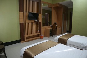 Resort Wisata Pantai Topejawa